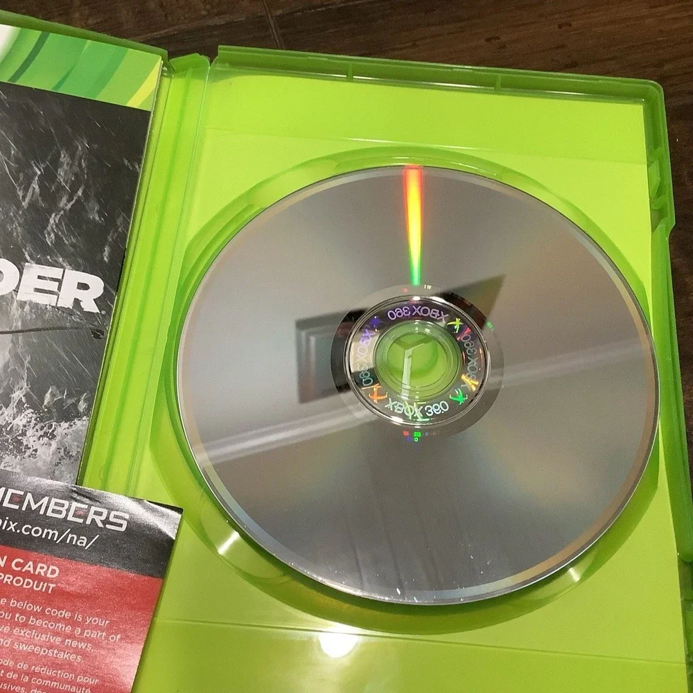 Tomb Raider Xbox 360 Video Game CIB